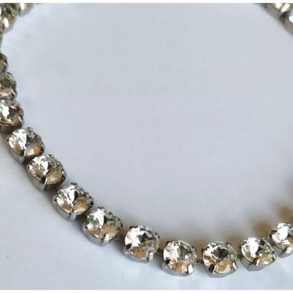Sorrelli New Gold Plated Mara Crystal Silver Tone Statement Chocker‎ Necklace - Picture 5 of 7